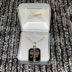Autom NIB WWJD Necklace
